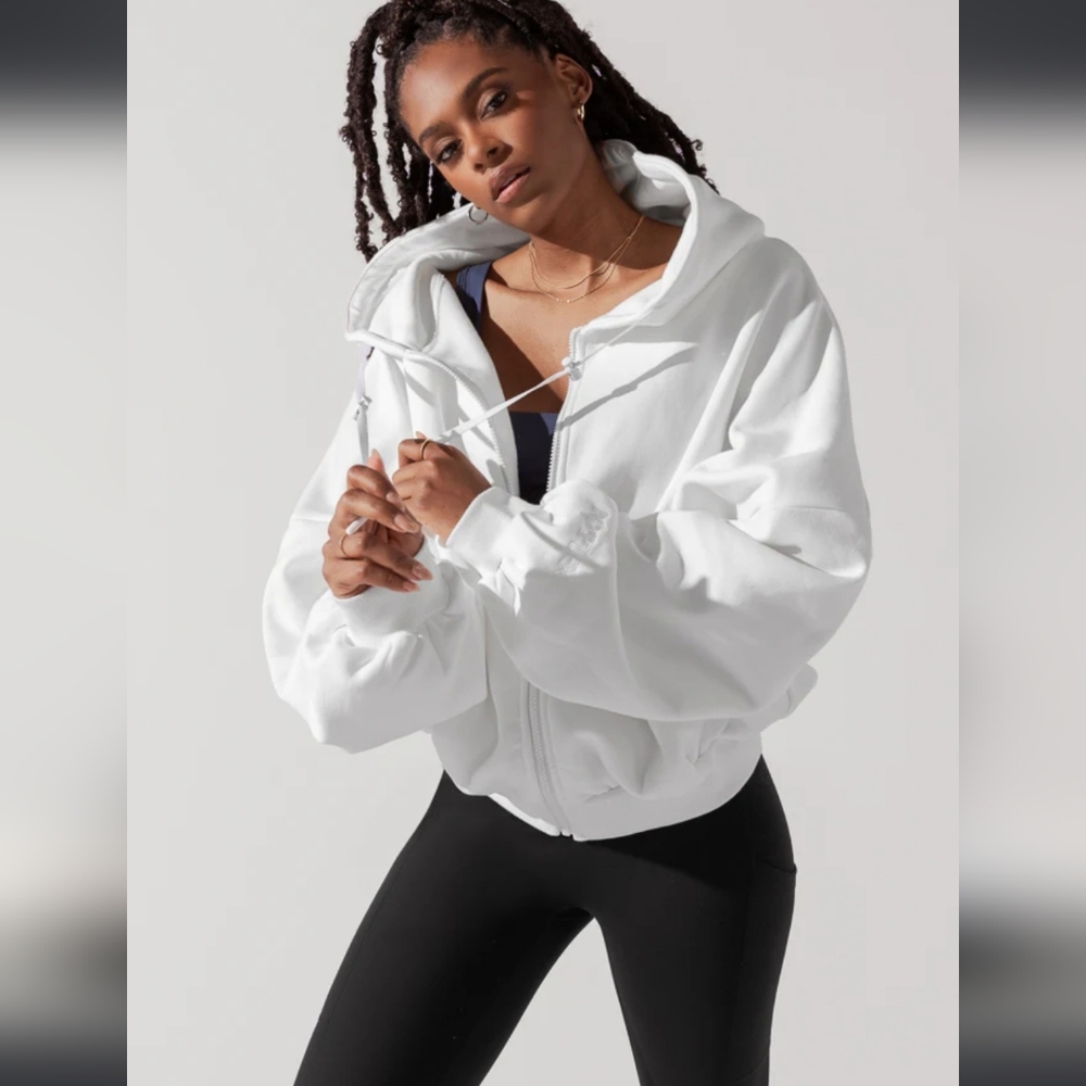 🦋 POPFLEX Cloud zip hoodie size s/m in white